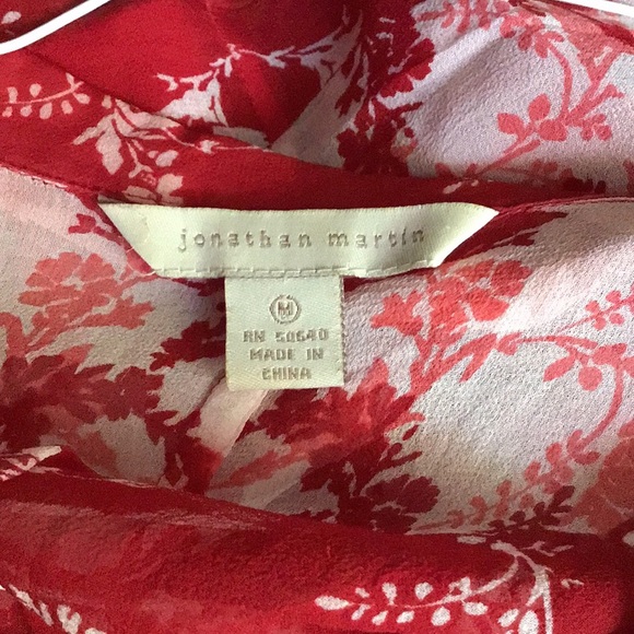 Silk blouse in red print with attached cami - Picture 2 of 4